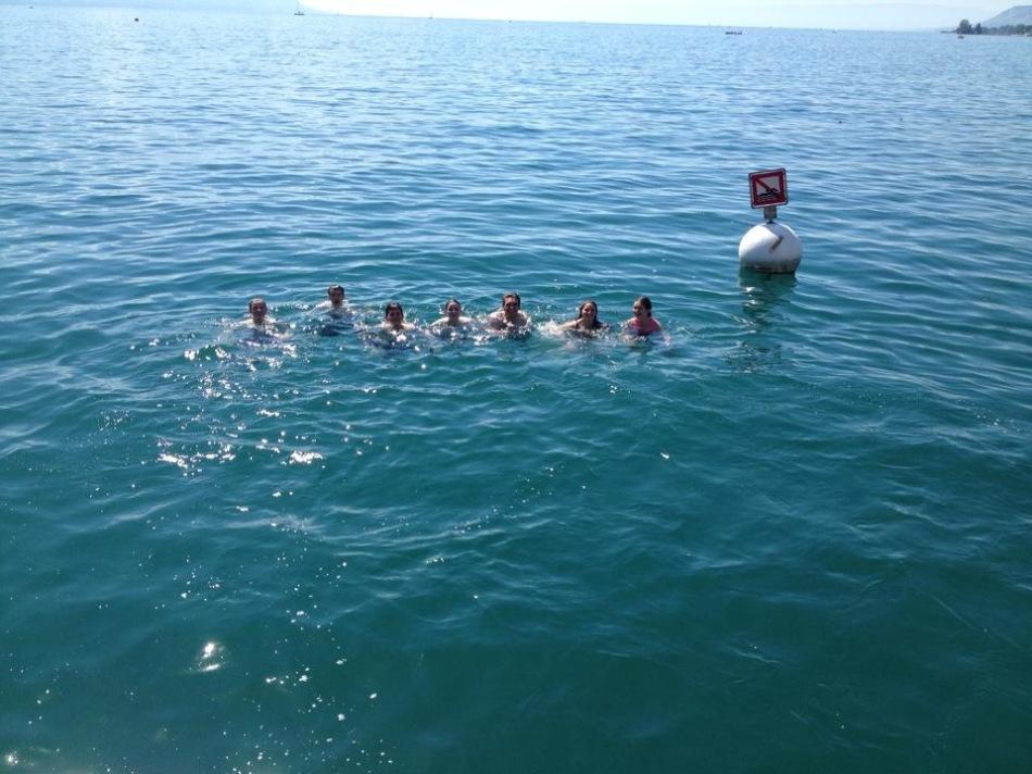 Several+WAM+students+swimming+in+Lake+Geneva%2C+Switzerland.